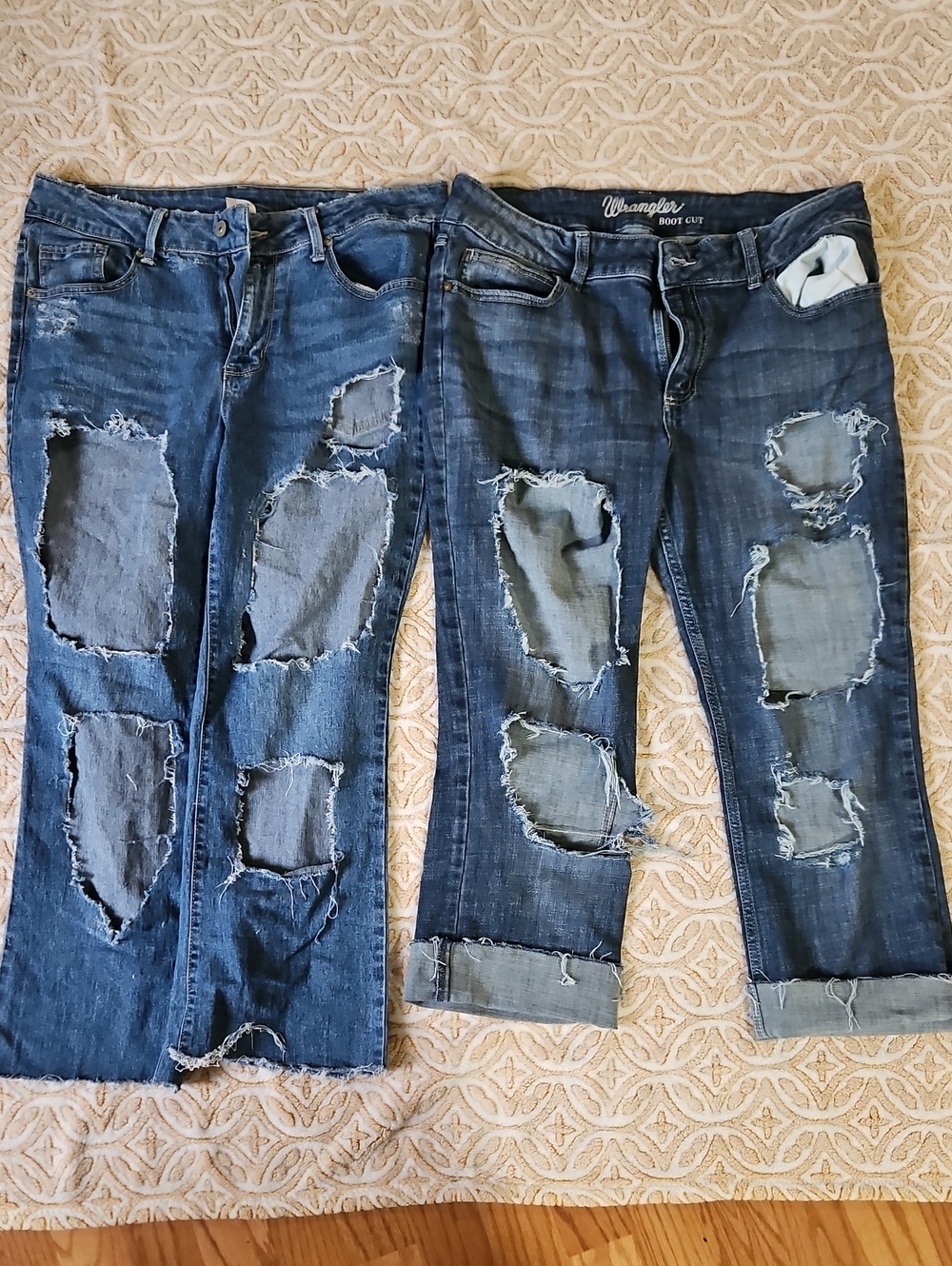 2 Pairs Cropped Distressed Butt Loving Jeans READ DESCRIPTION